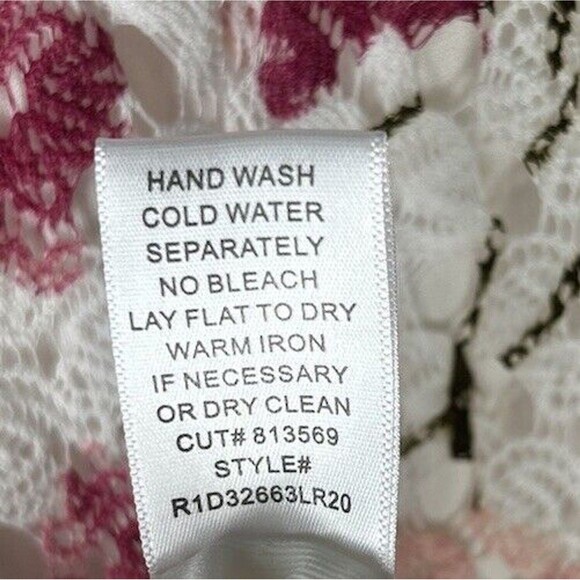 Rabbit Rabbit Rabbit Long Flutter Sleeve Fit & Flare Floral Lace Dress Size 12 - Picture 8 of 9